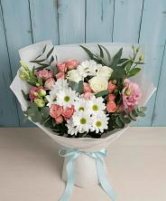 Букет цветов из:  Розы, Лизиантусы и Хризантемы в Алабушево