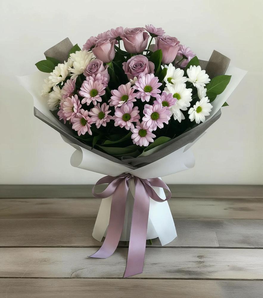 Букет цветов из: Хризантемы и Розы в Алабушево