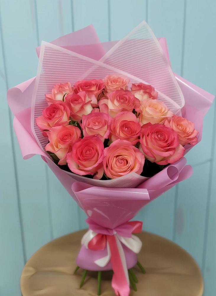 Букет 15 Розовых роз Равель в Алабушево