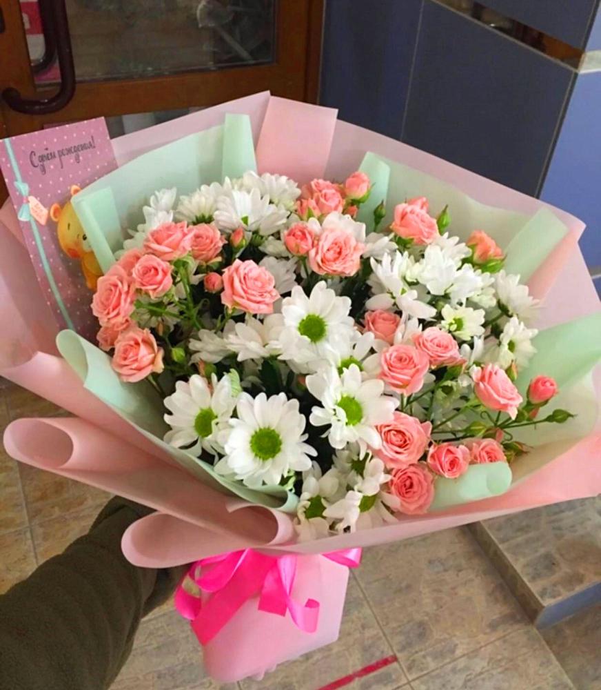 Букет цветов из: Розы и Хризантемы в Алабушево
