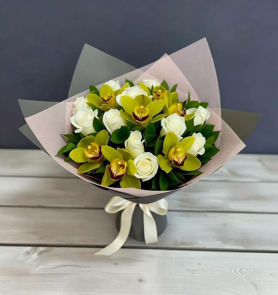 Букет цветов из: Орхидеи и Розы в Алабушево