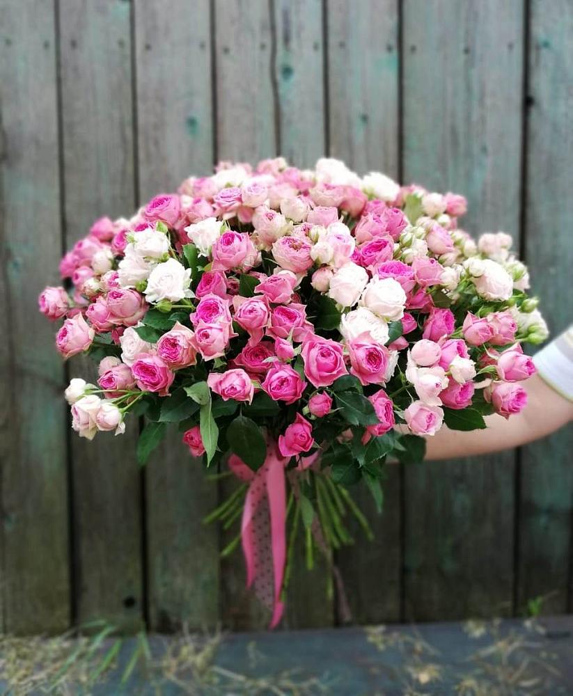 Букет Розовые кустовые розы Натали и Лав Лидия в Алабушево
